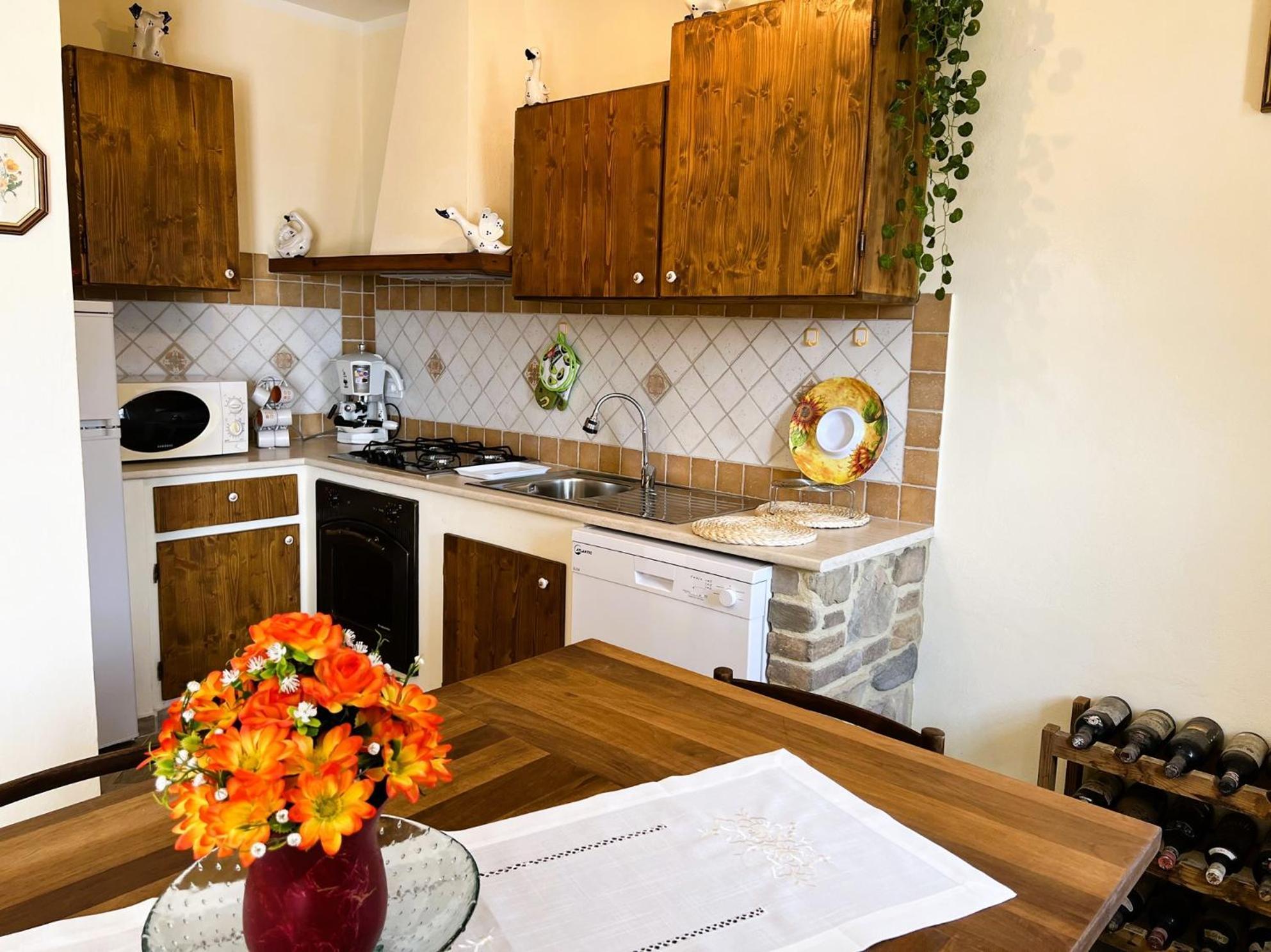 Casina Di Desiree E Aurora Villa Corsanico-Bargecchia ภายนอก รูปภาพ